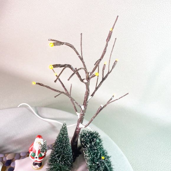 Dept 56 Village Accessories # 52506 Festive Front Yard Christmas Nativity Scene - Picture 15 of 16